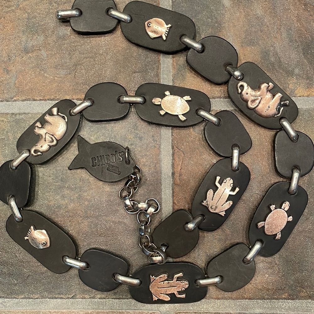 Chicos leather belt with animal details